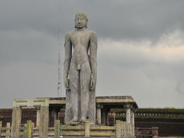 బాహుబలి - భరతుని మధ్య యుద్ధం