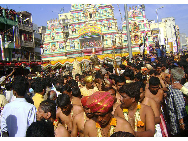 పురాణాల కథనం
