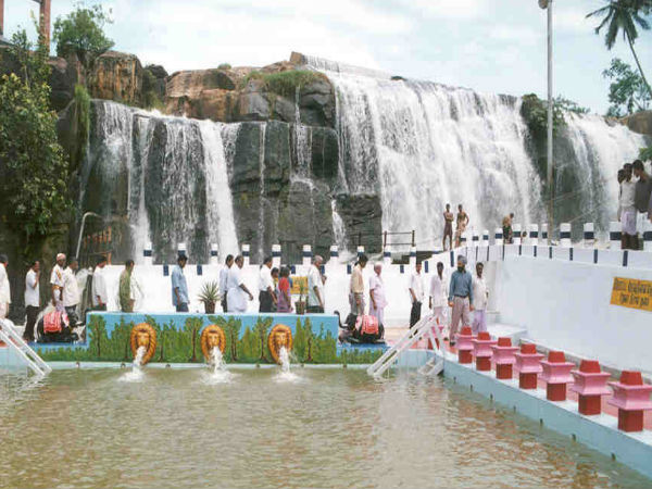 కుదిరి మొజి తేరి