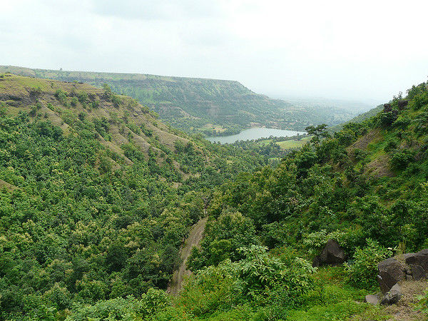 భర్తృహరి గుహలు