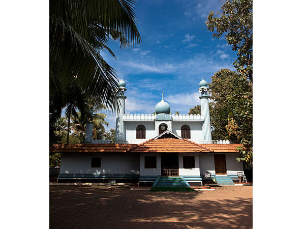 మక్కా పాల రాయి