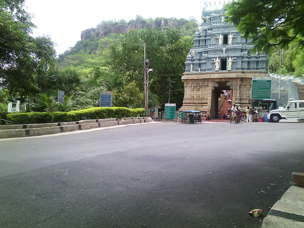 నాల్గవ దారి