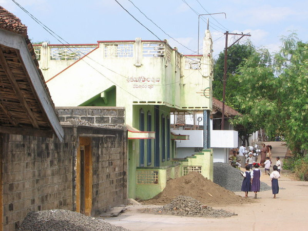 ఇతర విగ్రహాలు
