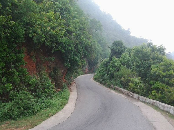 రోడ్డు ప్రయాణం