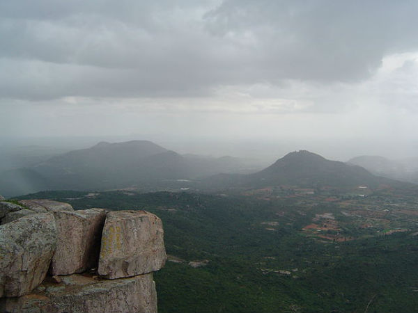 9. ఏనుగు మల్లమ్మ కొండ