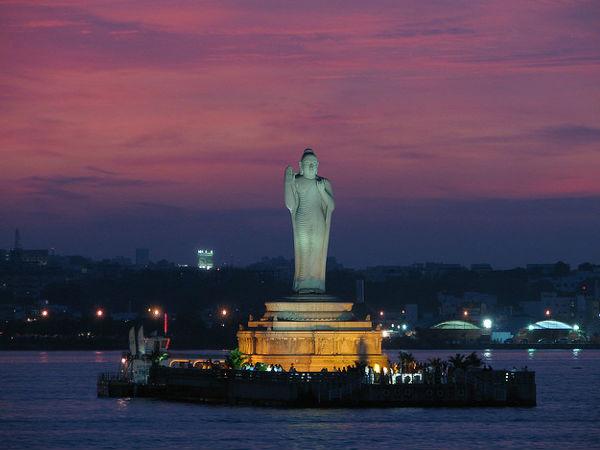 5.హుస్సేన్ సాగర్