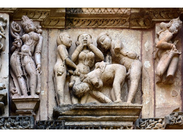 21. ప్రపంచం