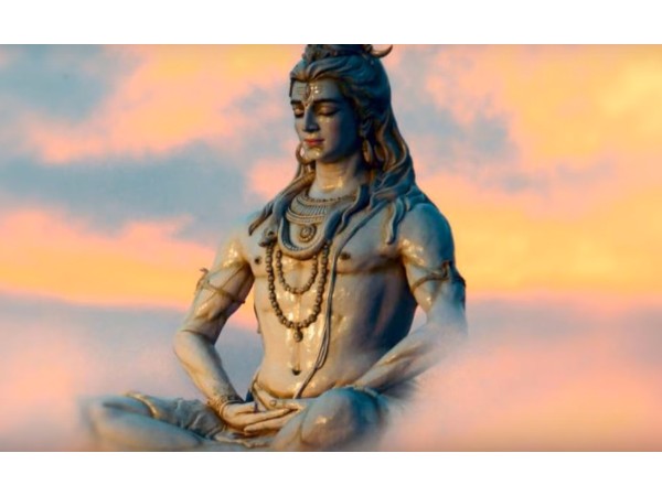 విశేషంగా జనం