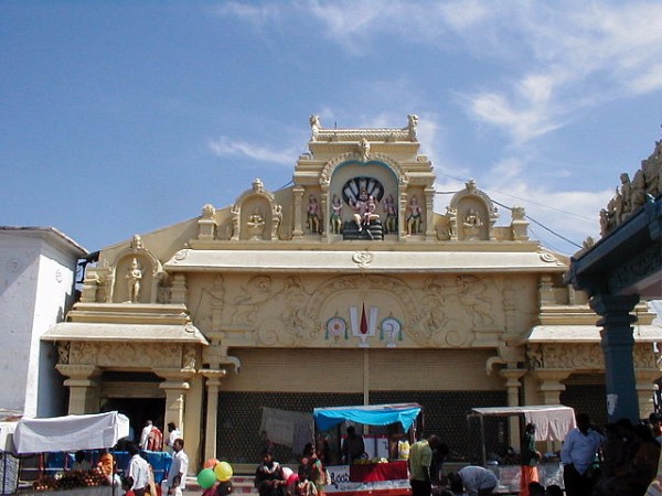 5. ఆలయగర్భగుడి