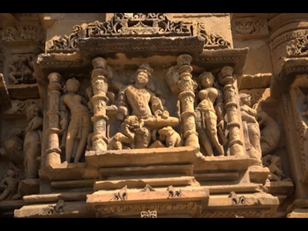 12. స్థానికులు