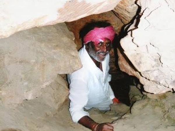 1. ఎలా వెళ్ళాలి ?