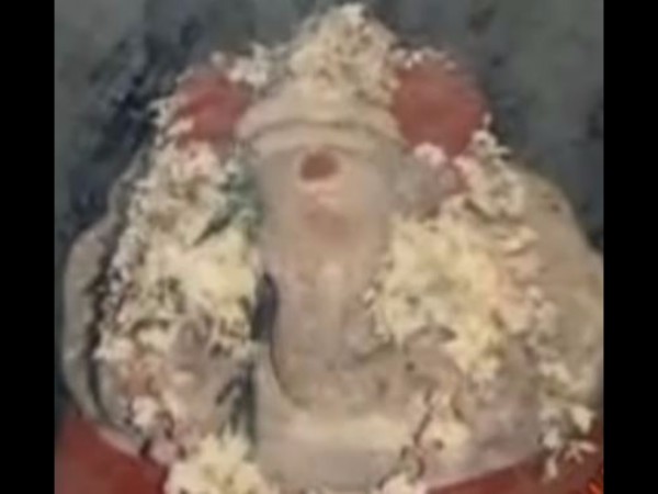 10. మరకత(పచ్చల) గణపతి