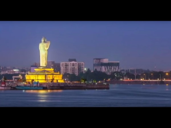 అన్ని ప్రాంతాలకు చెందినవాళ్ళు