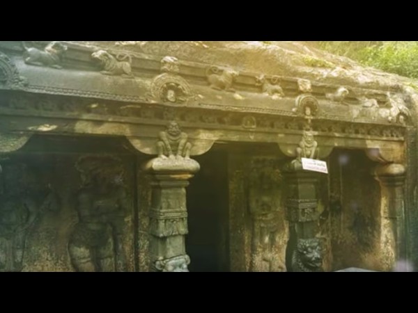 11. ఒకే రాయిలో తొలచిన 8 ఆలయాలు