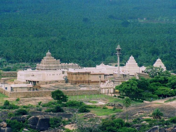 2. చాముండిరాయ