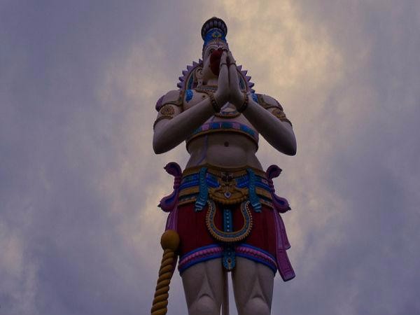 10. భారీ ఆంజనేయ విగ్రహం