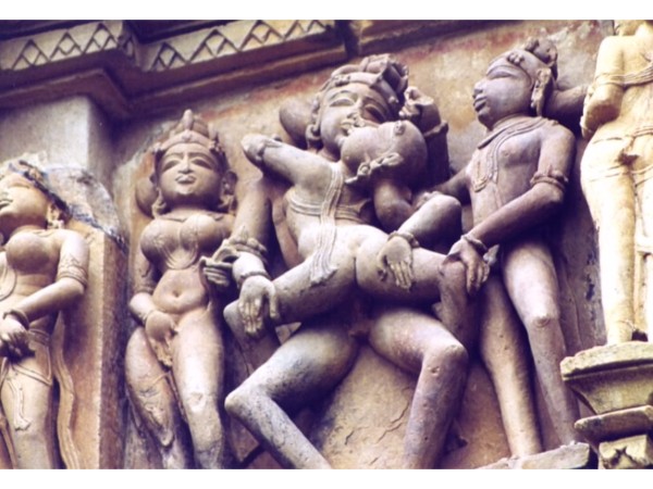 డిచ్ పల్లి కి సమీప నగరాలు