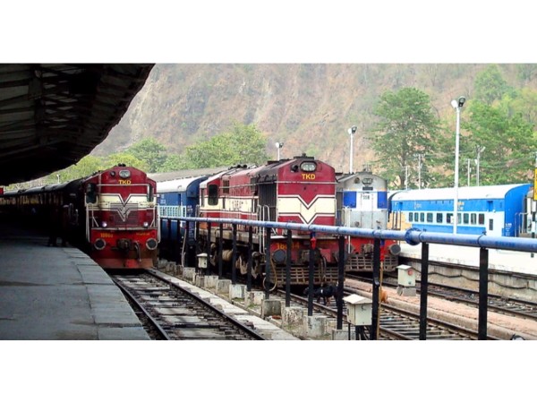 23. రైల్వేస్టేషన్
