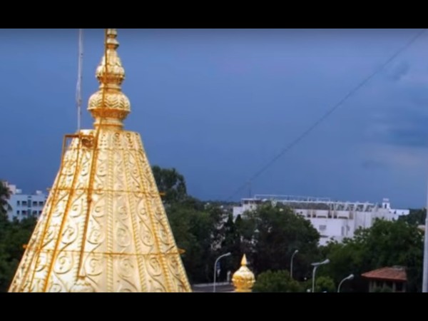 15. ఉచితంగా రక్తం సరఫరా