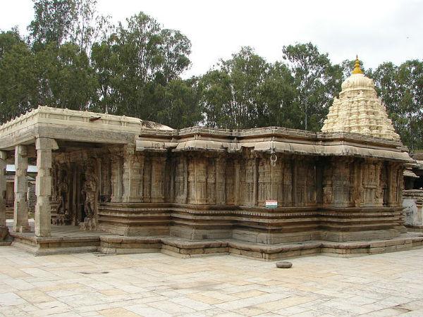 రాణి శాపానికి ఇసుకలో సమధి అయిన నగరం