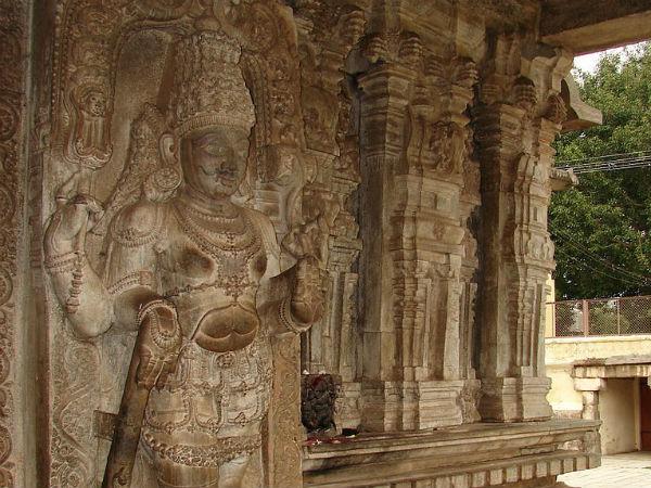 రాణి శాపానికి ఇసుకలో సమధి అయిన నగరం