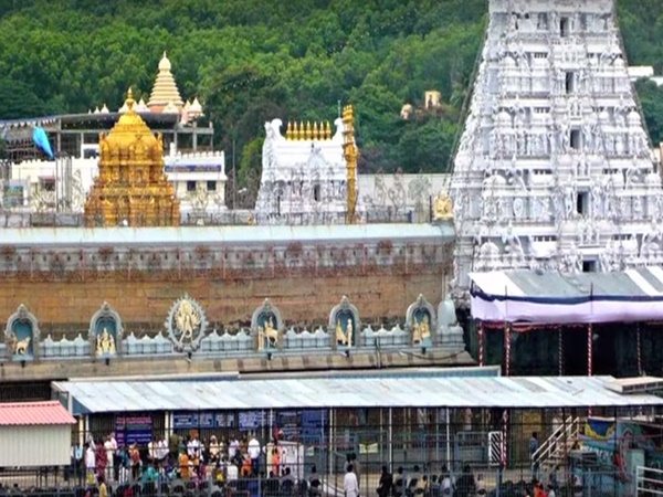 7. శ్రీ త్రిభువన చక్రవర్తి తిరువేంకటనాధయాధవరాయలు