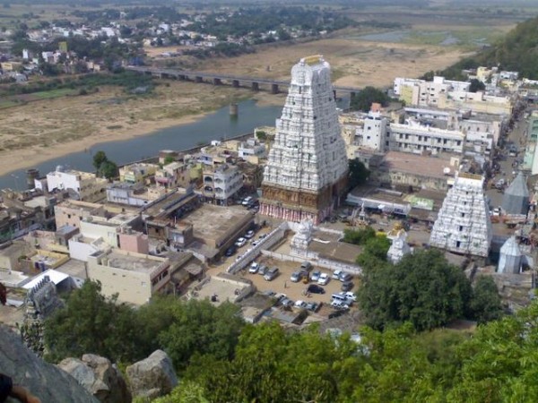 శ్రీకాళహస్తీశ్వరుడు