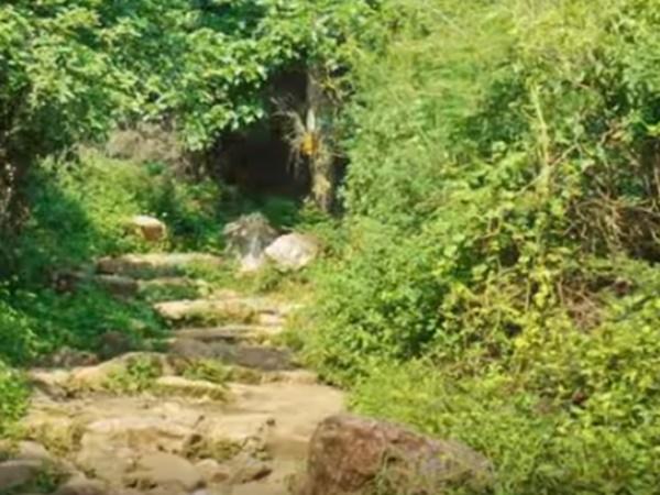 సతుర గిరి