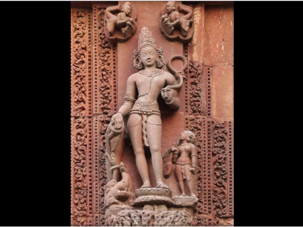 12. రాజా రాణి ఆలయం