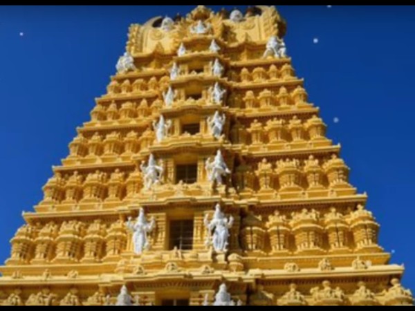 గుడి ఆవరణ ఎలా వుంటుంది