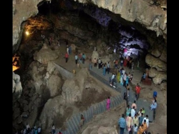 ప్రచారంలో వున్న కధ