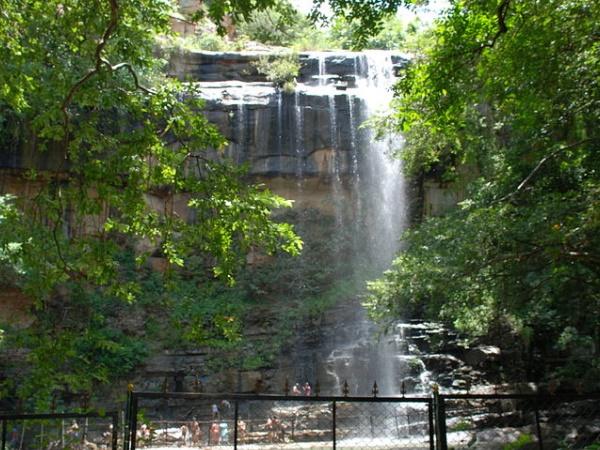 మల్లెల తీర్థం జలపాతాలు