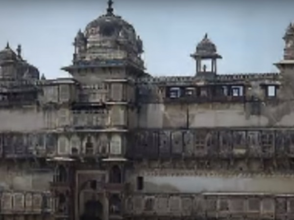ఈ కోటను ఏమని పిలుస్తారు?