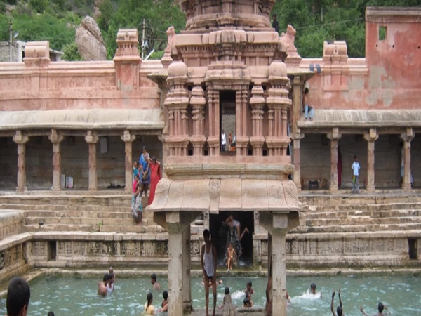 పుష్కరిణి