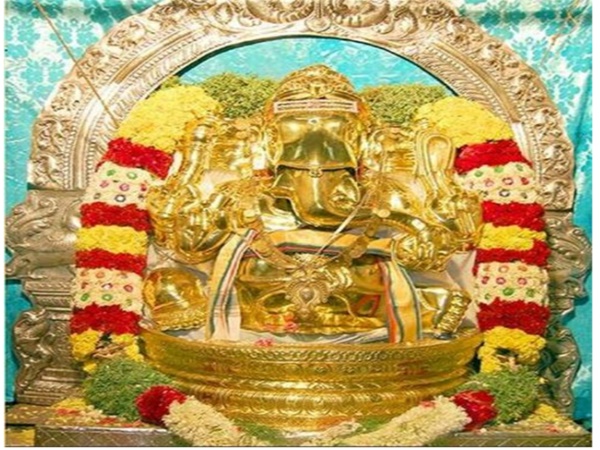 ఆలయం ఎక్కడ వుంది?