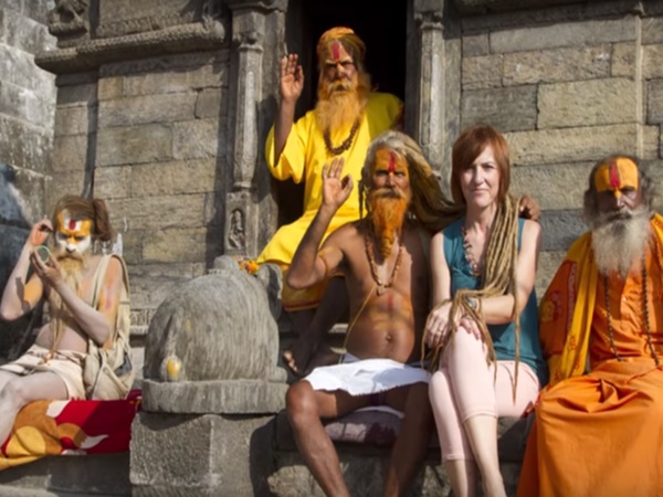 పర్యాటకులు