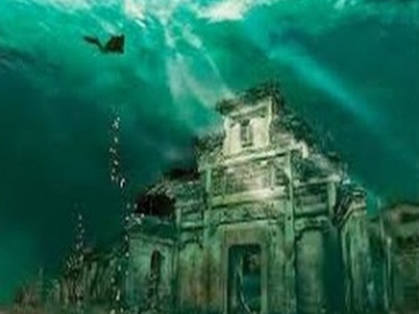 సాగర గర్భంలోని నగరం