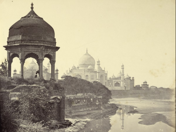 1859 లో తాజ్ మహల్