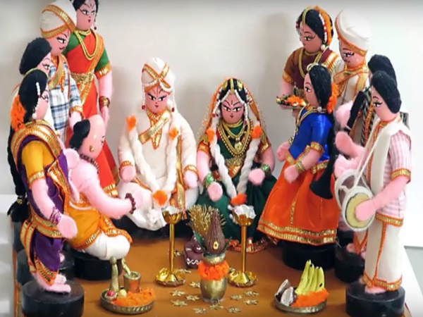 వీళ్లు అర్థరాత్రి మాత్రమే పెళ్లి చేసుకుంటారు...