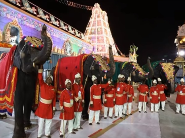 కలియుగ వైకుంఠదేవుడు
