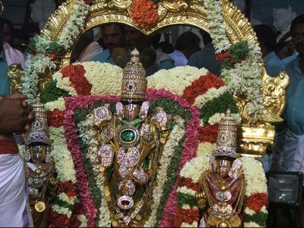 కలియుగ వైకుంఠదేవుడు