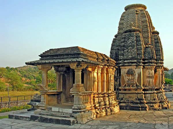 అత్త - కోడలు దేవాలయం