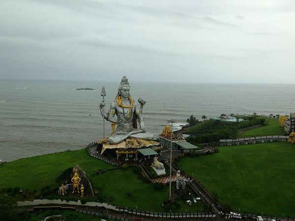 శివుని విగ్రహం