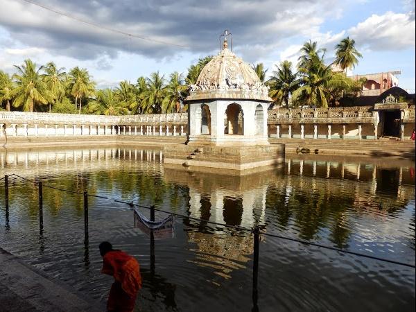 భగందేశ్వర ఆలయం