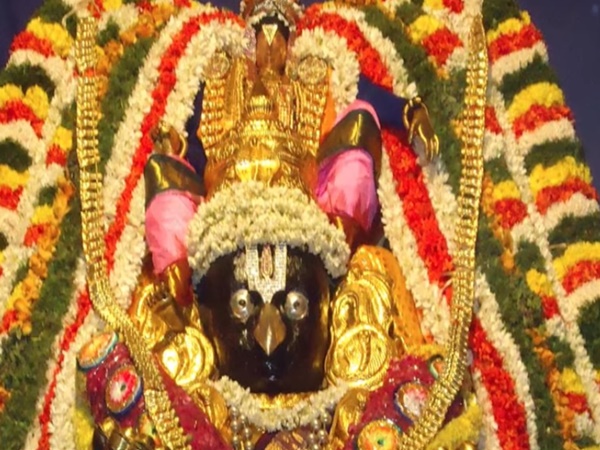 చెమటలు పట్టే విగ్రహం