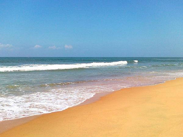 కండోలిం బీచ్