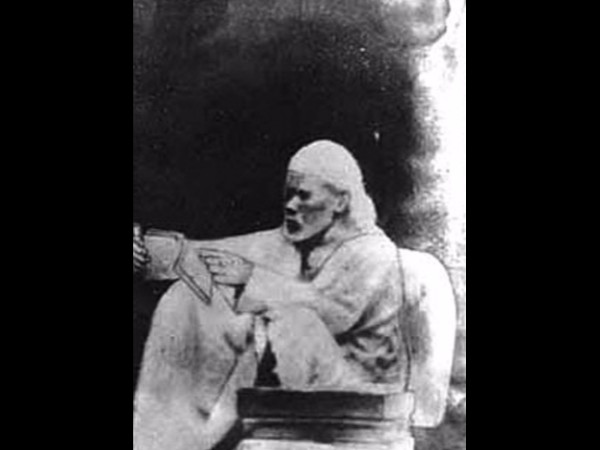 షిర్డిలో సాయిబాబా