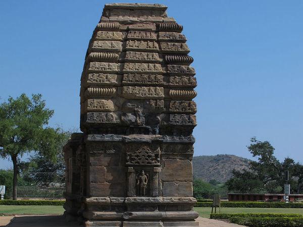 కాడ సిద్ధేశ్వర దేవాలయం