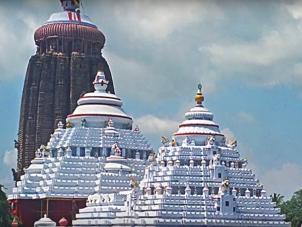 పూరీ జగన్నాథుని ఆలయానికి వందల కేజీల బంగారం ఇచ్చినవారెవరో తెలిస్తే ఆశ్చర్యపోతారు !