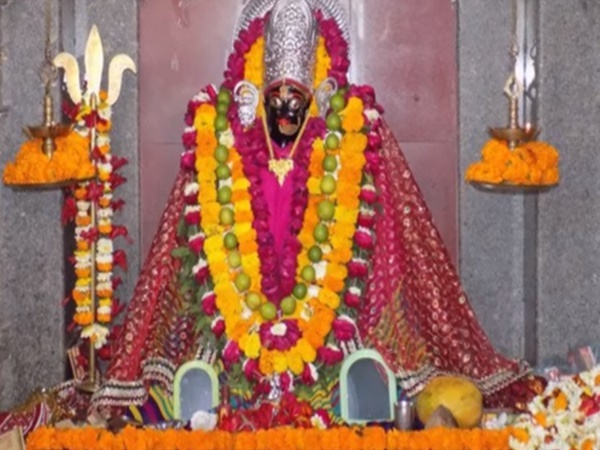 ప్రాణాలు తీసే గుడి ఇది! అక్కడ రాత్రయితే చాలు...